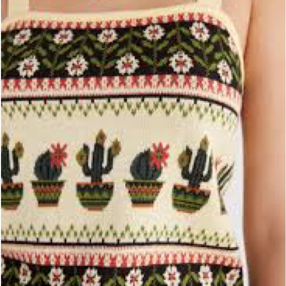 Pilcro Cactus Cropped Tank - Picture 2 of 7